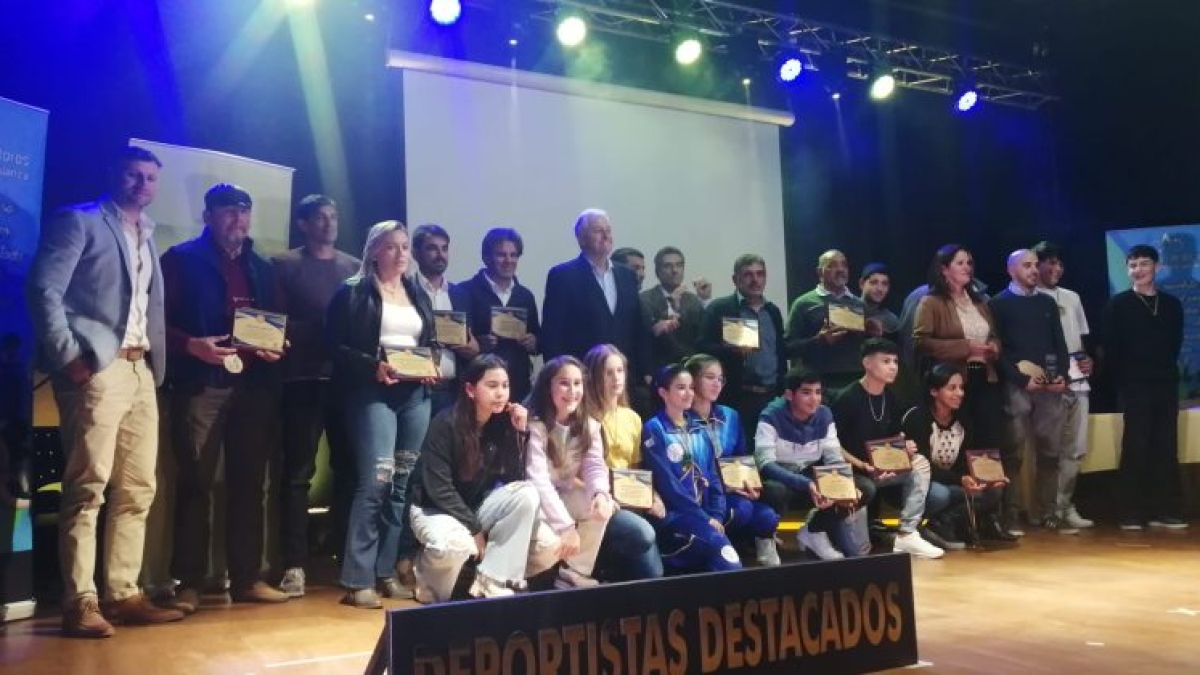 Viernes 19 de Junio 5a edición Premios Deportista Destacados 